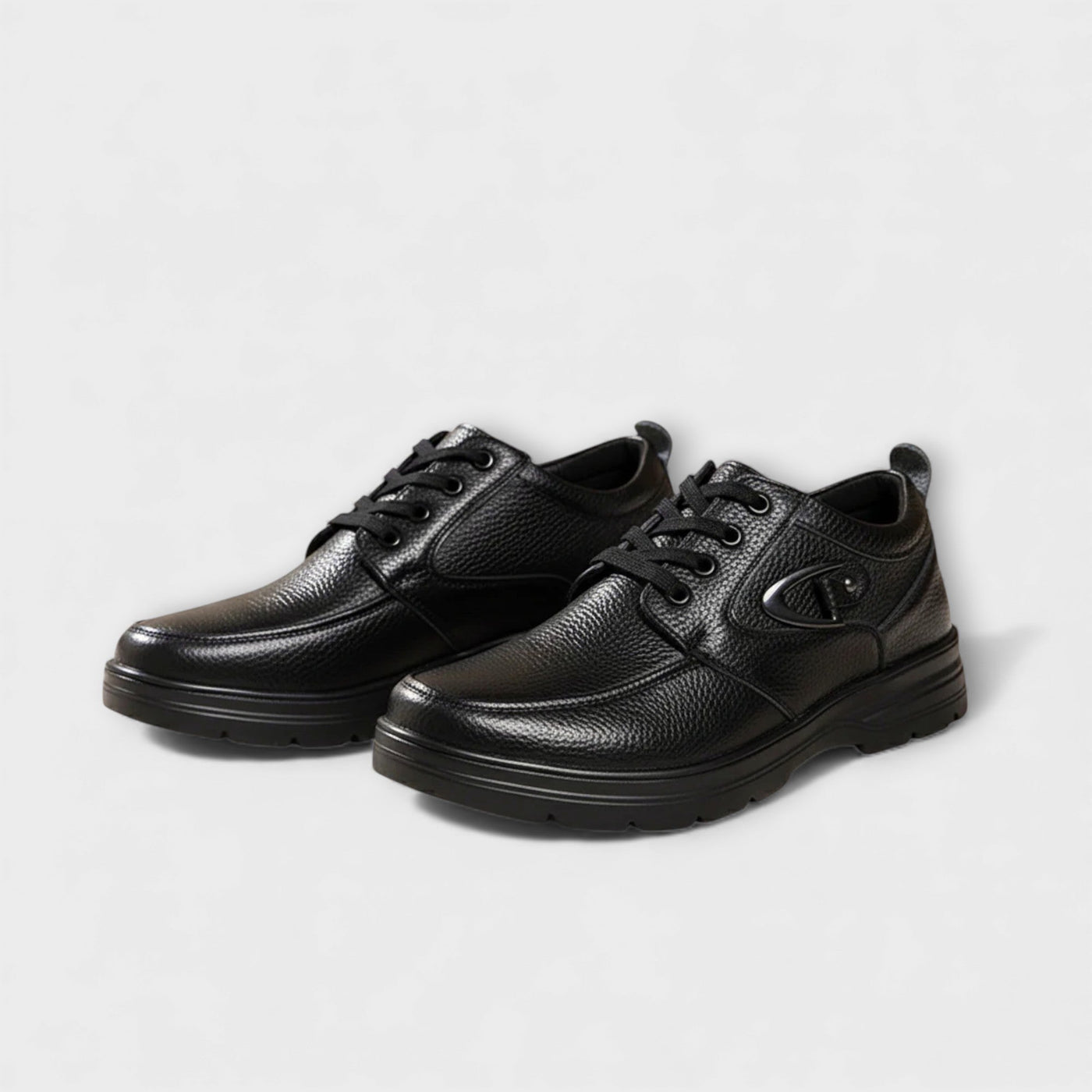 Tristan – Elegant Black Leather Derby