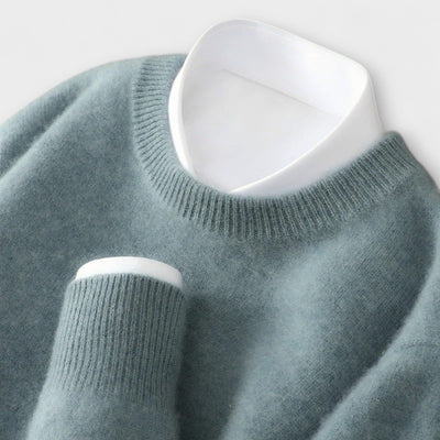 Pull in Cashmere with High Collar