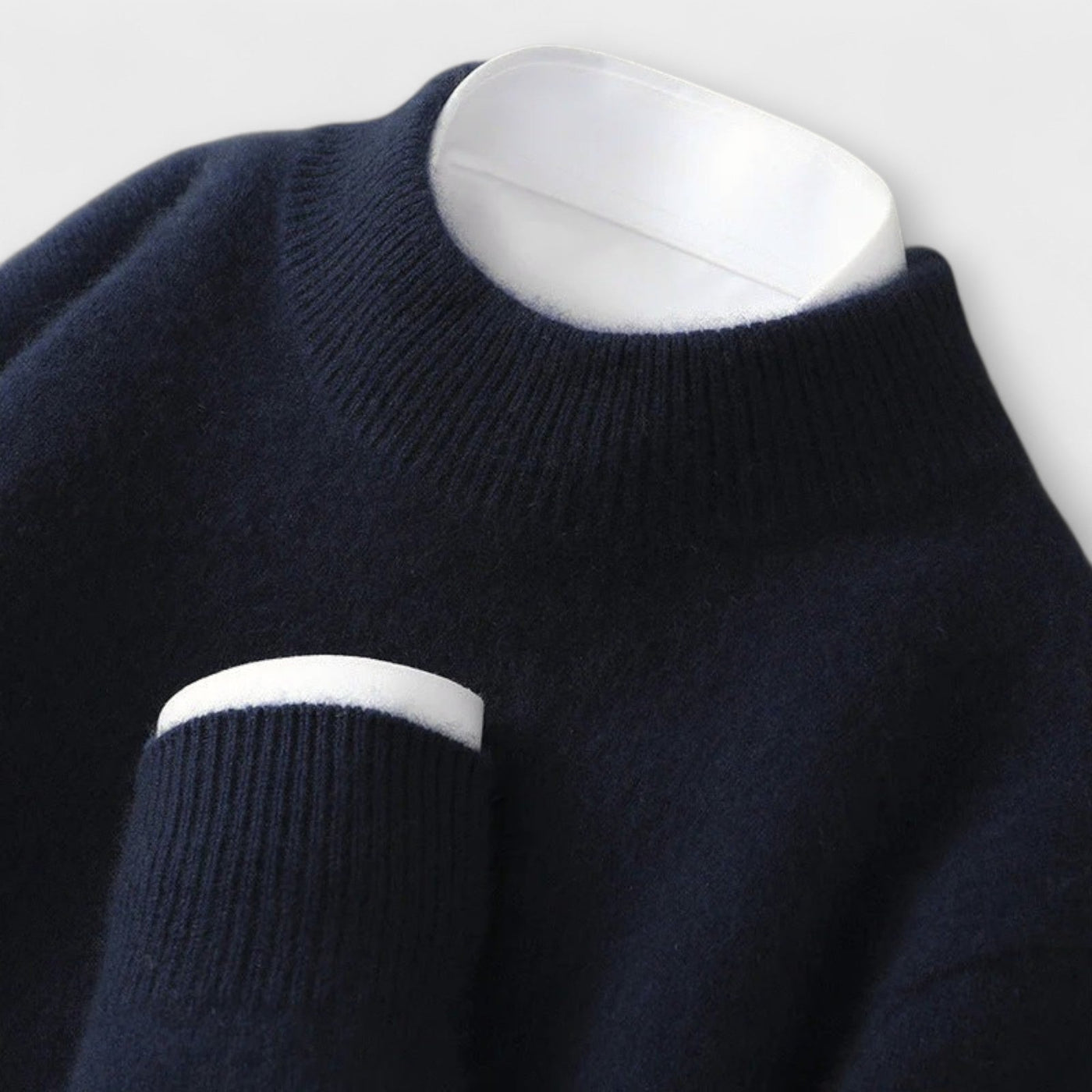 Pull in Cashmere with High Collar